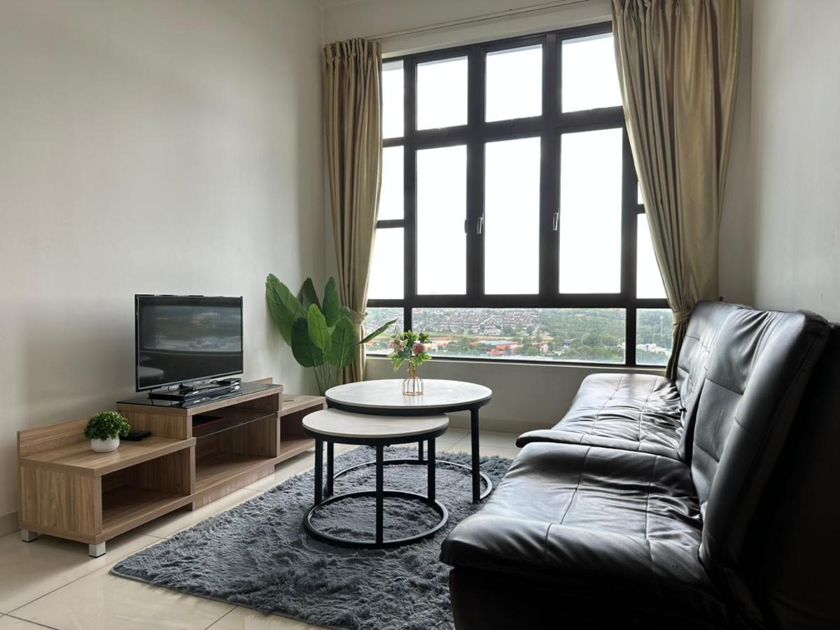 2bedroom 6pax 5mins To Midvalley 10mins To Ciq Pangsapuri